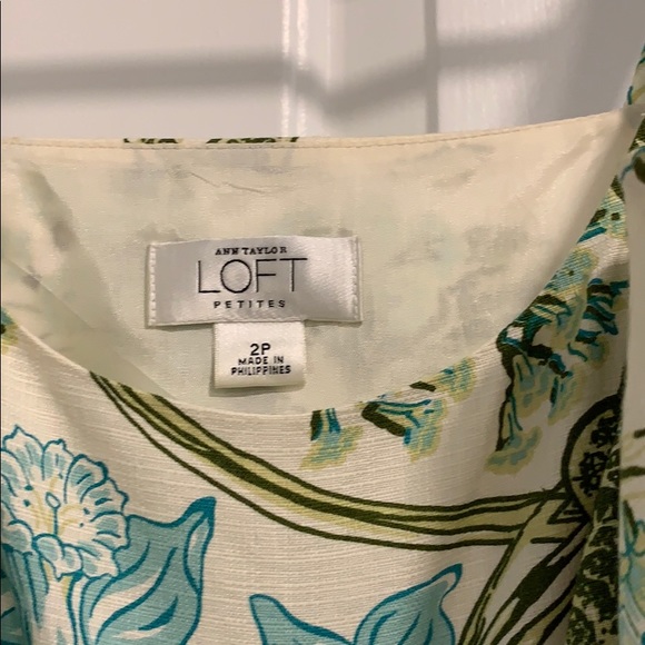 Ann Taylor loft floral dress Size 2p - Picture 5 of 6